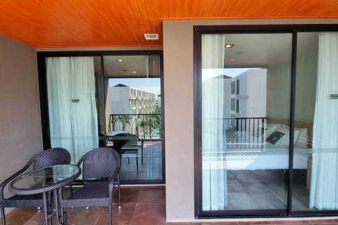 Studio dans le Condo à Phuket, Thaïlande  № 152661 - photo 12