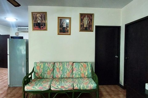 House in Pattaya, Thailand 3 bedrooms № 152659 - photo 8