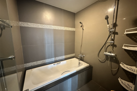 Condo in Bangkok, Thailand, 1 bedroom № 184340 - photo 9