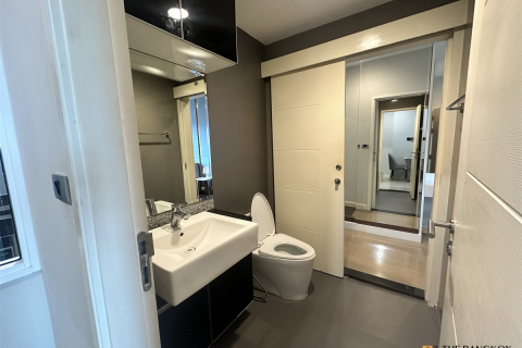 Condo in Bangkok, Thailand, 1 bedroom № 184340 - photo 6