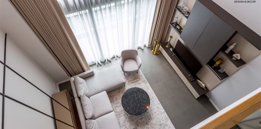Condo in Bangkok, Thailand, 2 bedrooms  № 184335