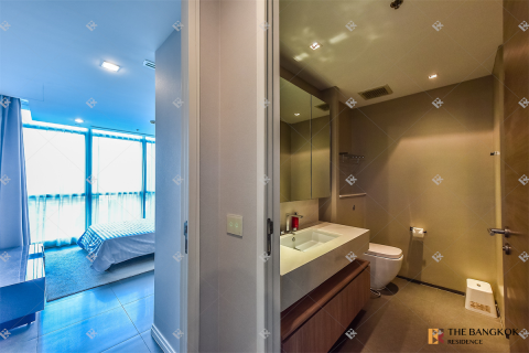 Condo in Bangkok, Thailand, 2 bedrooms  № 184335 - photo 6