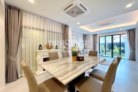 บ้านในพัทยา, ประเทศไทย 4 ห้องนอน № 197704 - รูปถ่าย 8