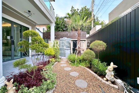 บ้านในพัทยา, ประเทศไทย 4 ห้องนอน № 197704 - รูปถ่าย 30