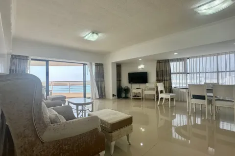 Condominio de 2 dormitorios en Jomtien Beach, Pattaya, Tailandia № 211002 - foto 29