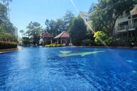 Condominio de 2 dormitorios en Jomtien Beach, Pattaya, Tailandia № 211002 - foto 20