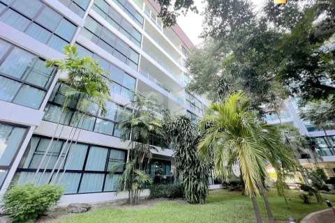 Condominio de 2 dormitorios en Jomtien Beach, Pattaya, Tailandia № 211001 - foto 17