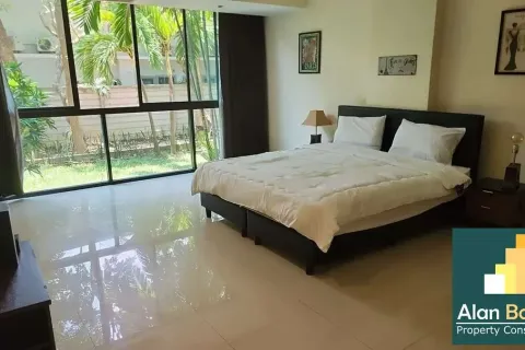 Condominio de 2 dormitorios en Jomtien Beach, Pattaya, Tailandia № 211001 - foto 10