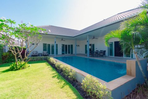 Villa in Hua Hin, Thailand 3 bedrooms № 172833