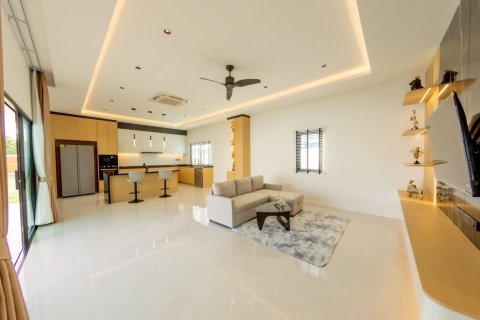 Дом в Хуа Хине, Таиланд с 3 спальнями  № 151813 - фото 9