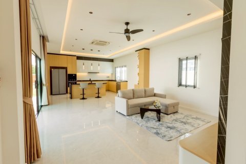 Дом в Хуа Хине, Таиланд с 3 спальнями  № 151813 - фото 15