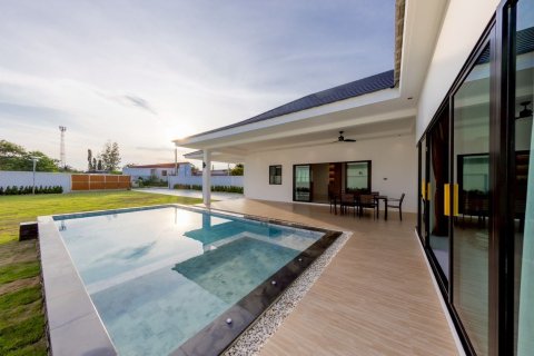 Дом в Хуа Хине, Таиланд с 3 спальнями  № 151813 - фото 7