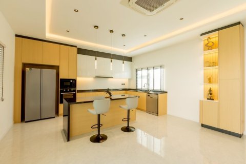 Дом в Хуа Хине, Таиланд с 3 спальнями  № 151813 - фото 12