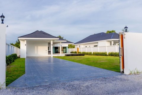 Maison à Hua Hin, Thaïlande 3 chambres № 151813