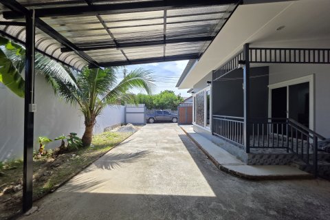 House in Hua Hin, Thailand 2 bedrooms № 151810 - photo 13