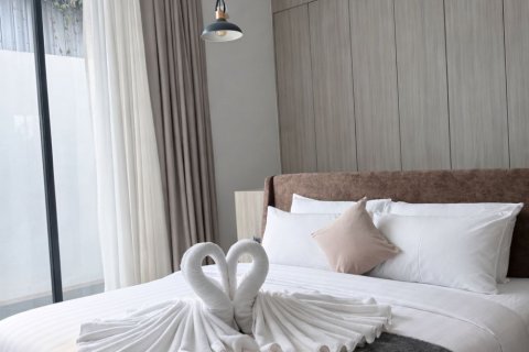 Villa in Phuket, Thailand 3 bedrooms № 163065 - photo 9
