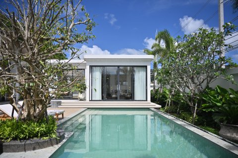 Villa in Phuket, Thailand 4 bedrooms № 156799 - photo 3