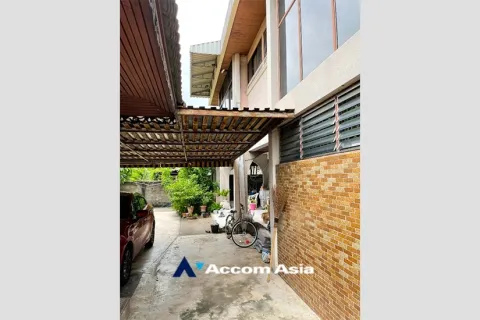 Haus in Watthana, Bangkok, Thailand 6 Schlafzimmer № 216730 - Foto 2