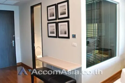 Studio in the Condo in Pathum Wan, Bangkok, Thailand № 218544 - Foto 2