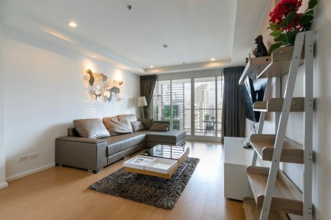 Кондоминиум с 3 спальнями в Ваттхане, Бангкок, Таиланд № 149236 - фото 2