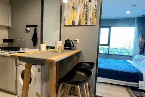 Студия в кондо в Патхум Ване, Бангкок, Таиланд № 158164 - фото 9