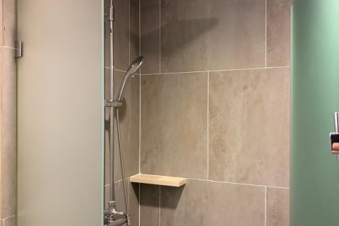 Studio dans le Condo à Khlong Toei, Bangkok, Thaïlande  № 158161 - photo 10