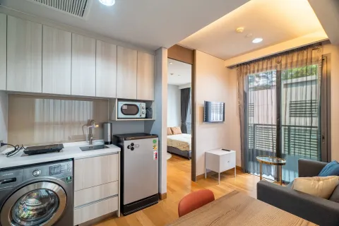 Studio dans le Condo à Khlong Toei, Bangkok, Thaïlande  № 158161 - photo 2