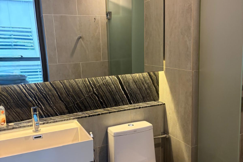 Studio dans le Condo à Khlong Toei, Bangkok, Thaïlande  № 158161 - photo 12