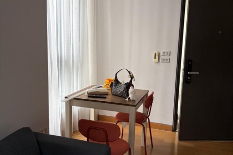 Studio dans le Condo à Khlong Toei, Bangkok, Thaïlande  № 158161 - photo 2