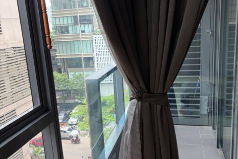 Studio dans le Condo à Khlong Toei, Bangkok, Thaïlande  № 158161 - photo 11