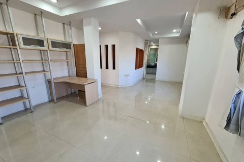 House in Chatuchak, Bangkok, Thailand 7 bedrooms № 162015 - photo 19