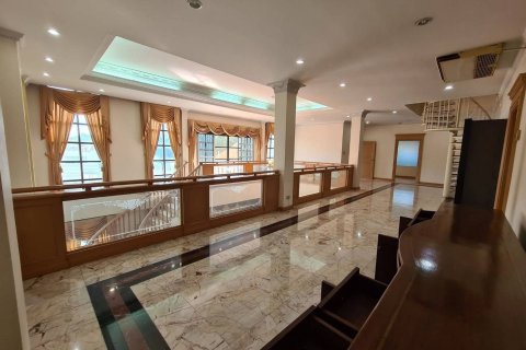 House in Chatuchak, Bangkok, Thailand 7 bedrooms № 162015 - photo 8