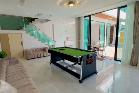 Villa in Chiang Mai, Thailand 6 bedrooms № 162013 - photo 17