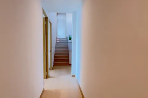 Villa in Chiang Mai, Thailand 6 bedrooms № 162013 - photo 22