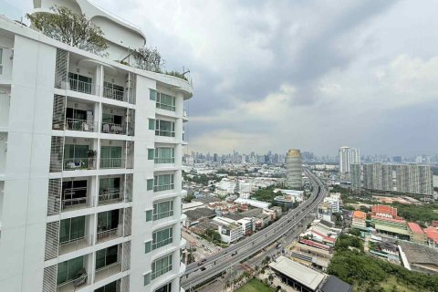 Студия в кондо в Ян Наве, Бангкок, Таиланд № 151348 - фото 2