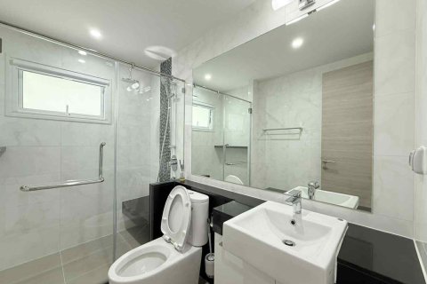 Студия в кондо в Ян Наве, Бангкок, Таиланд № 151348 - фото 12