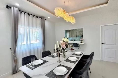 Villa in Pattaya, Thailand 3 bedrooms № 151352 - photo 11