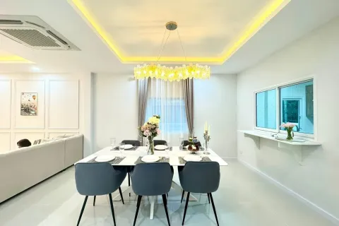 Вилла в Паттайе, Таиланд с 3 спальнями  № 151352 - фото 8