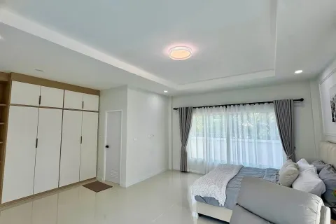 Villa in Pattaya, Thailand 3 bedrooms № 151352 - photo 15