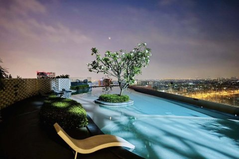 Condo à Suan Luang, Bangkok, Thaïlande, 2 chambres  № 151351 - photo 9