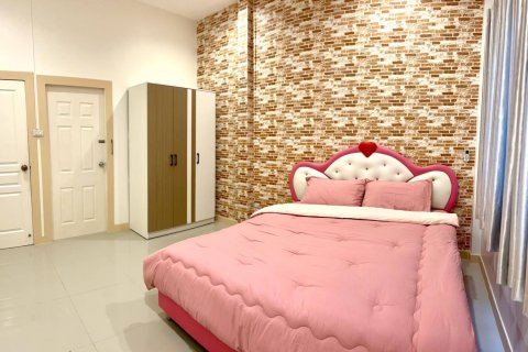 Вилла в Хуа Хине, Таиланд с 4 спальнями  № 153311 - фото 17