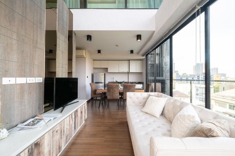 Duplex à Phra Khanong, Bangkok, Thaïlande 2 chambres № 153309 - photo 6