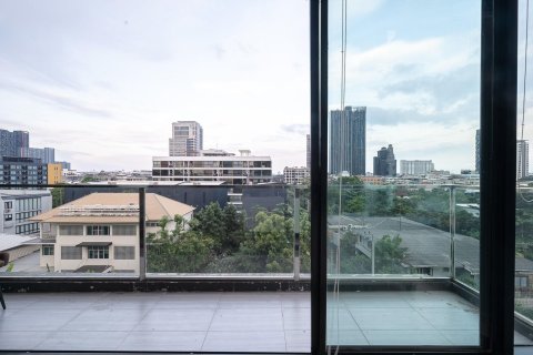 Duplex à Phra Khanong, Bangkok, Thaïlande 2 chambres № 153309 - photo 20