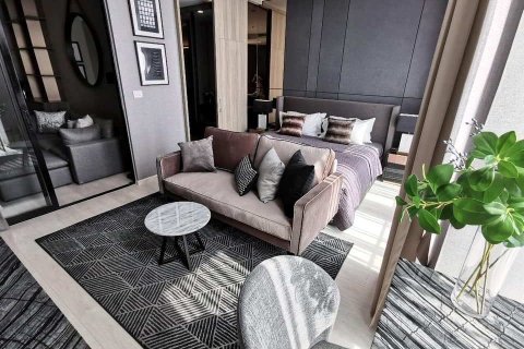 Studio in the Condo in Pathum Wan, Bangkok, Thailand  № 158687 - photo 5