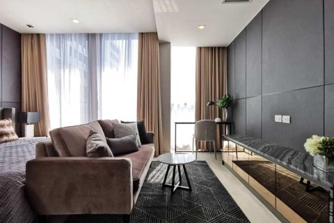 Studio in the Condo in Pathum Wan, Bangkok, Thailand  № 158687 - photo 2