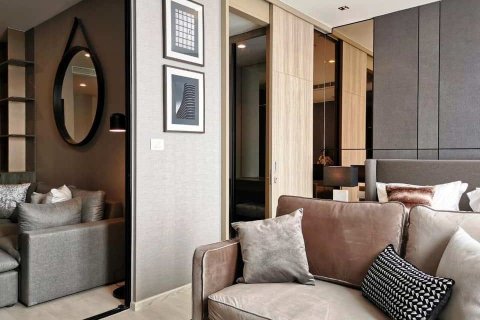 Studio in the Condo in Pathum Wan, Bangkok, Thailand  № 158687 - photo 4