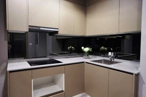 Studio in the Condo in Pathum Wan, Bangkok, Thailand  № 158687 - photo 11