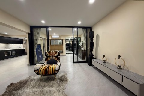 Studio in the Condo in Pattaya, Thailand  № 173836 - photo 2