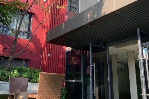 Studio in the Condo in Bangkok Noi, Thailand  № 173831 - photo 12