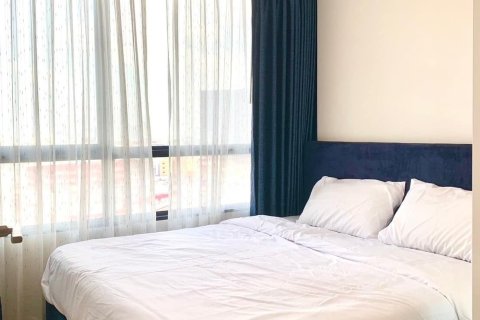 Studio in the Condo in Bangkok Noi, Thailand  № 173831 - photo 1